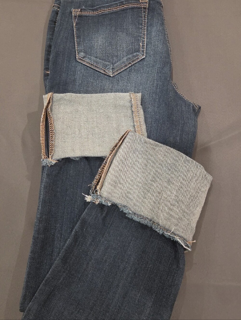 1822 Denim Taylor Jeans Size 4 Dark Wash Cuffed Straight Leg